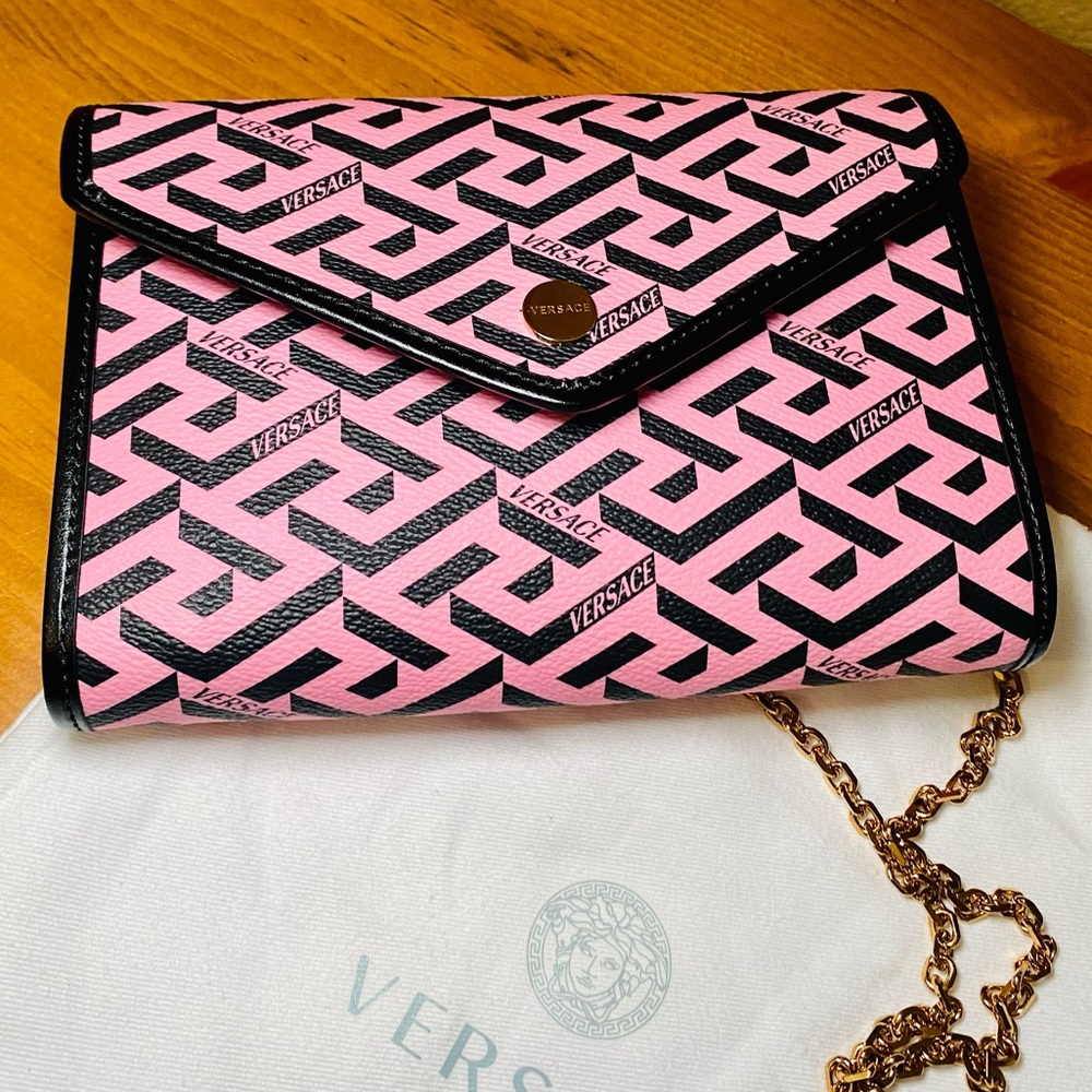 NEW Versace Pink La Greca Signature Coated Canvas Chain Crossbody Bag - Picture 5 of 17